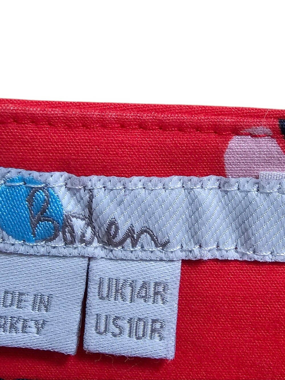 Boden Below Knee Pencil Red Floral Pencil Skirt - Picture 5 of 6
